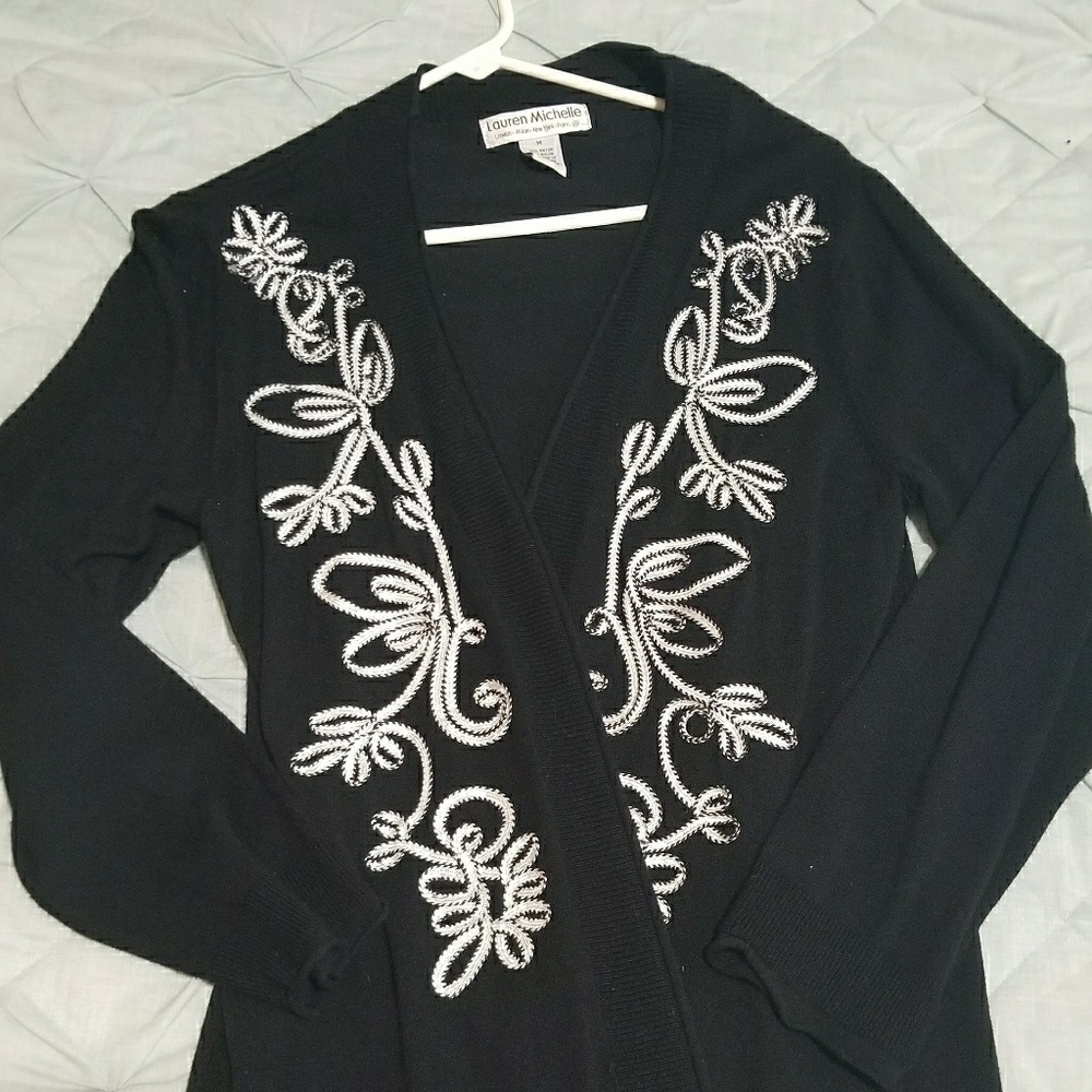Cardigan (No buttons) open front